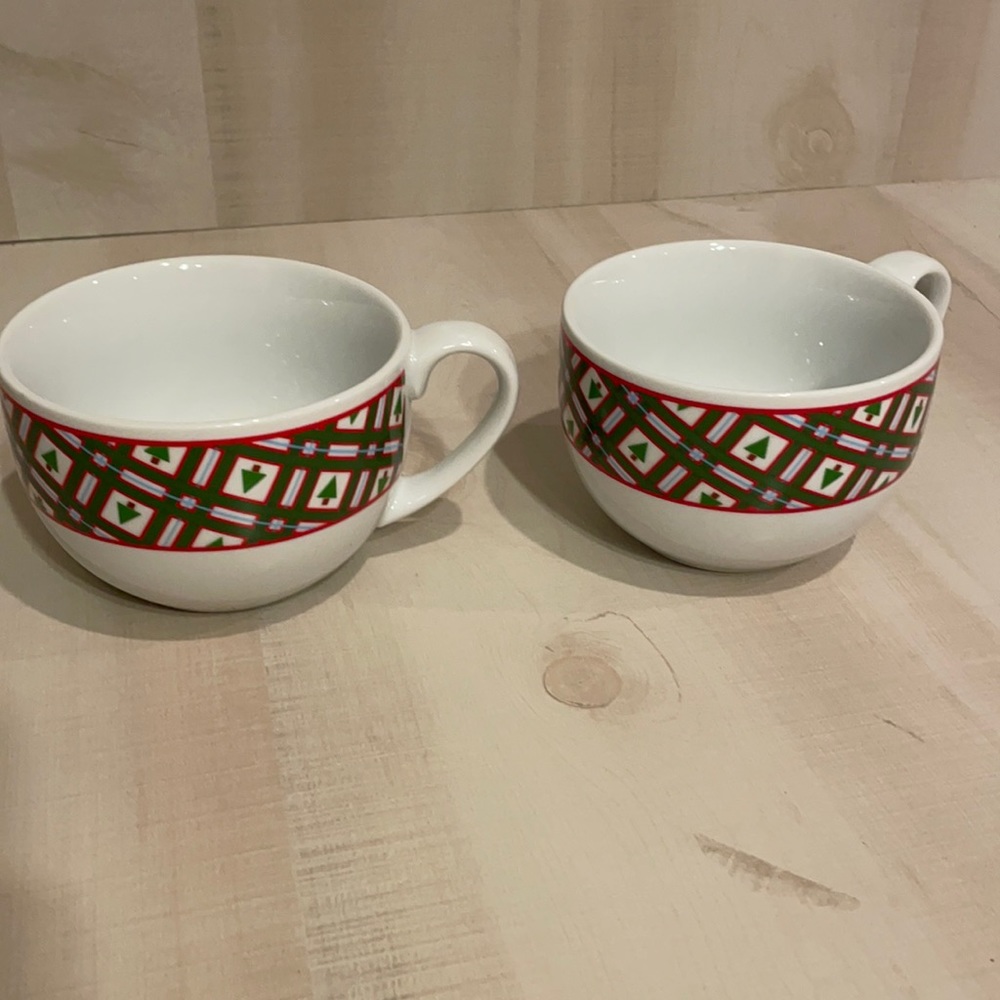 Oversized Ceramic Holiday Mug set of 2